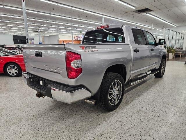 Toyota Tundra 4WD Truck CrewMax 5.7L FFV V8 6-Spd AT SR5 (Natl) 2014