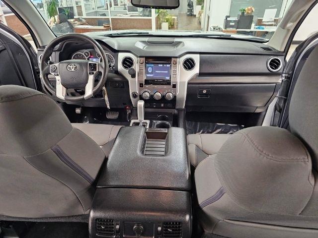 Toyota Tundra 4WD Truck CrewMax 5.7L FFV V8 6-Spd AT SR5 (Natl) 2014