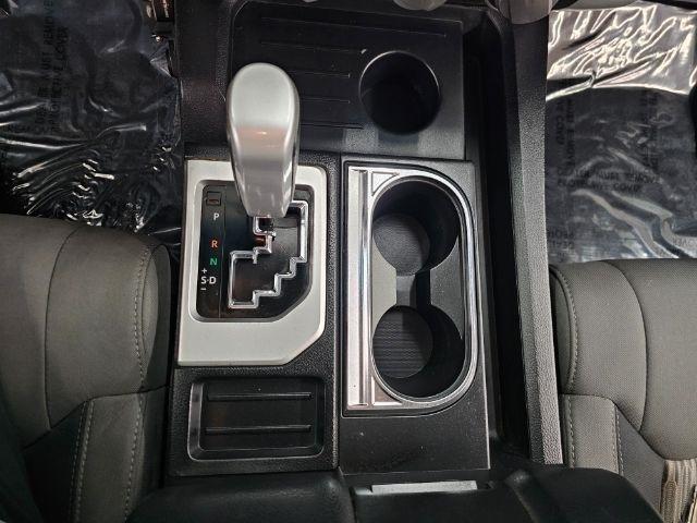 Toyota Tundra 4WD Truck CrewMax 5.7L FFV V8 6-Spd AT SR5 (Natl) 2014