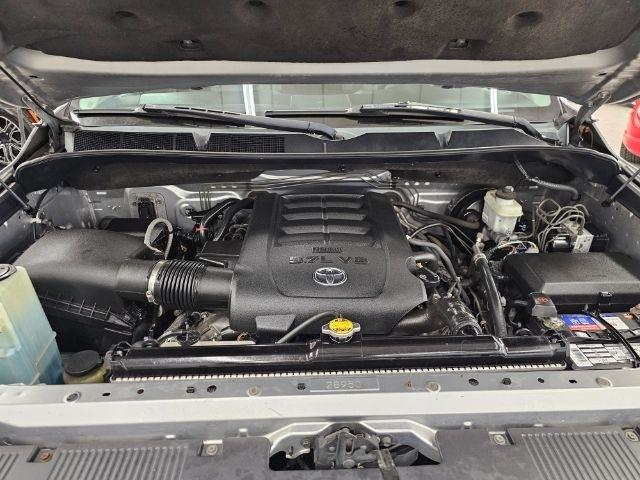 Toyota Tundra 4WD Truck CrewMax 5.7L FFV V8 6-Spd AT SR5 (Natl) 2014