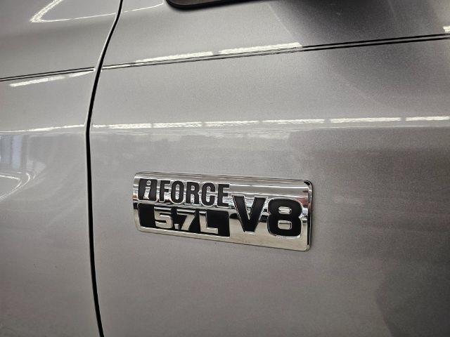 Toyota Tundra 4WD Truck CrewMax 5.7L FFV V8 6-Spd AT SR5 (Natl) 2014