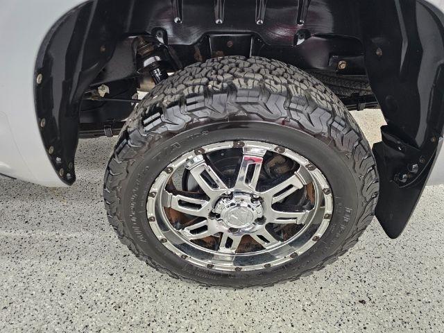 Toyota Tundra 4WD Truck CrewMax 5.7L FFV V8 6-Spd AT SR5 (Natl) 2014