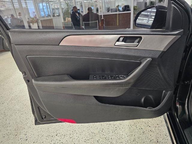 Hyundai Sonata Sport 2.4L 2019