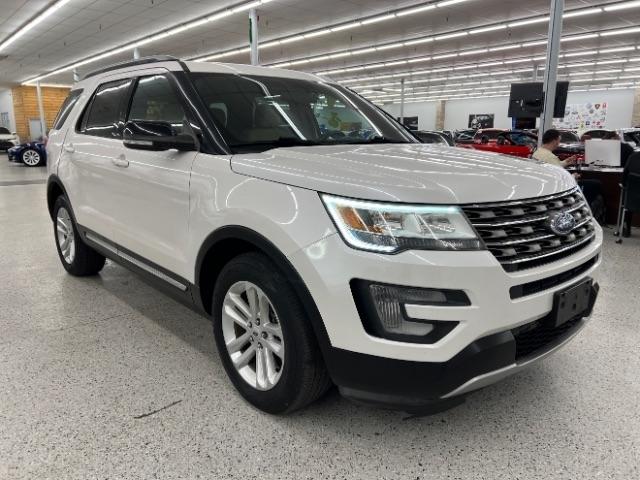 Ford Explorer XLT FWD 2017