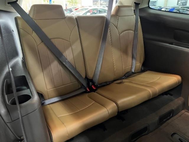 Buick Enclave AWD 4dr Premium 2016