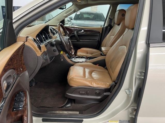 Buick Enclave AWD 4dr Premium 2016