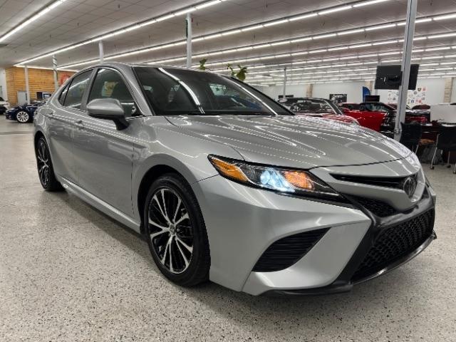 Toyota Camry XLE Auto (Natl) 2018