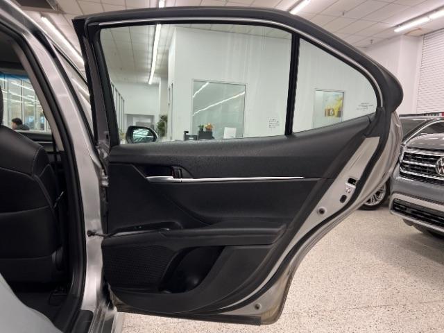 Toyota Camry XLE Auto (Natl) 2018