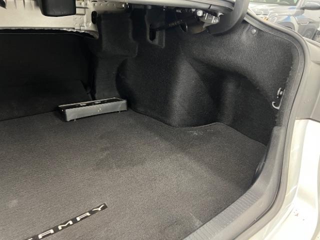 Toyota Camry XLE Auto (Natl) 2018