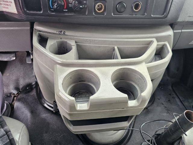 Ford Econoline Commercial Cutaway E-450 Super Duty 158" DRW 2012