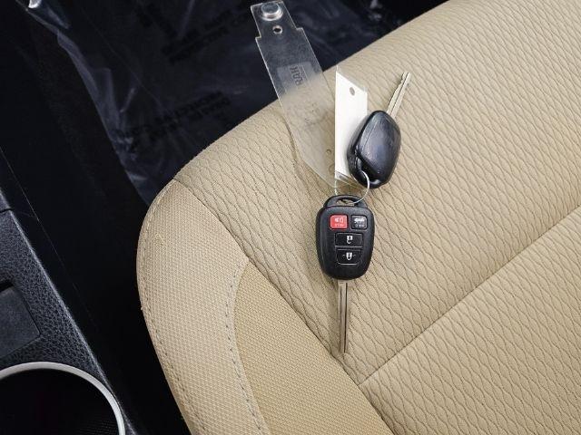 Toyota Corolla 50th Anniversary Special Edition CVT (Natl) 2017