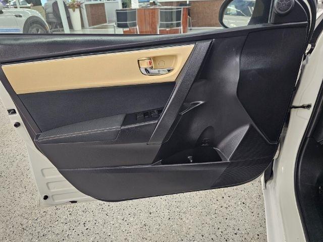 Toyota Corolla 50th Anniversary Special Edition CVT (Natl) 2017