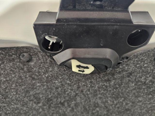 Toyota Corolla 50th Anniversary Special Edition CVT (Natl) 2017