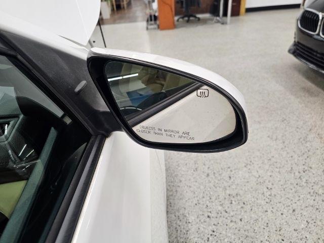 Toyota Corolla 50th Anniversary Special Edition CVT (Natl) 2017