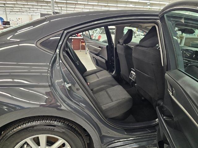 Toyota Camry XLE (Natl) 2025