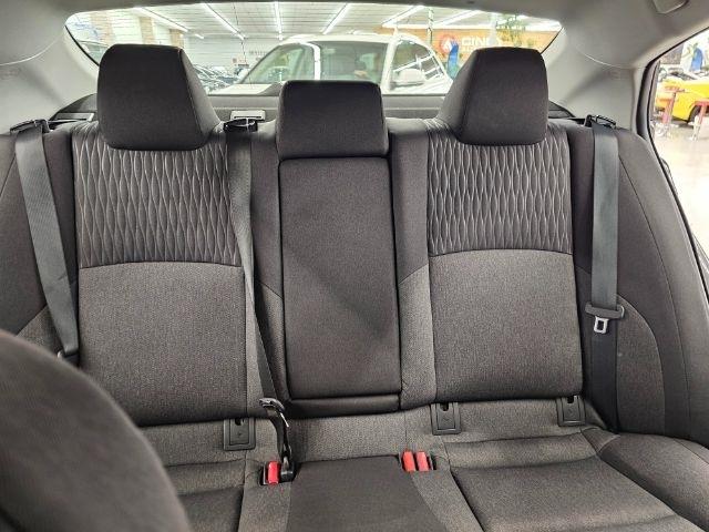 Toyota Camry XLE (Natl) 2025