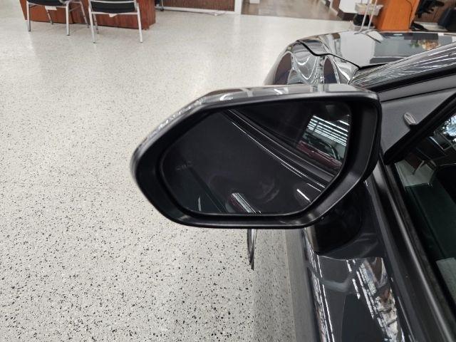 Toyota Camry XLE (Natl) 2025