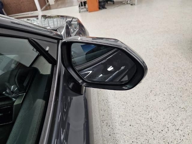 Toyota Camry XLE (Natl) 2025