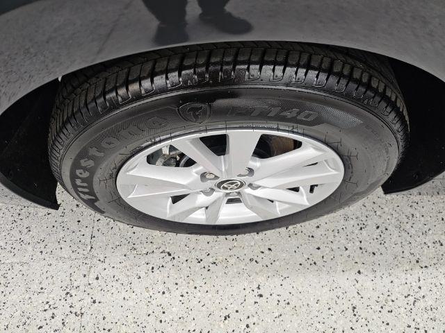 Toyota Camry XLE (Natl) 2025