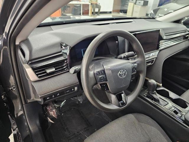 Toyota Camry XLE (Natl) 2025