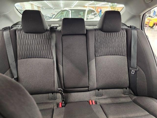 Toyota Camry XLE (Natl) 2025