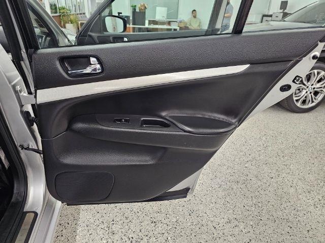 Infiniti G37 Sedan 4dr x AWD 2009