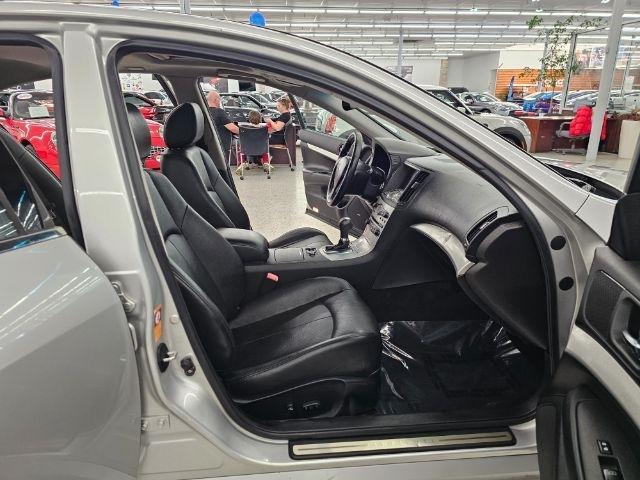 Infiniti G37 Sedan 4dr x AWD 2009