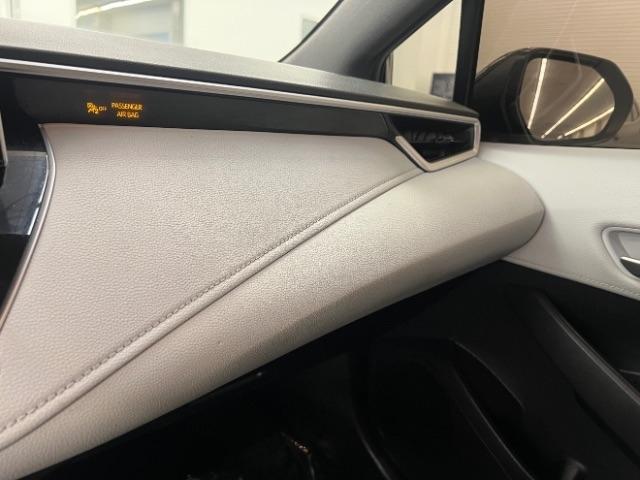 Toyota Corolla Hatchback XSE Manual (Natl) 2020