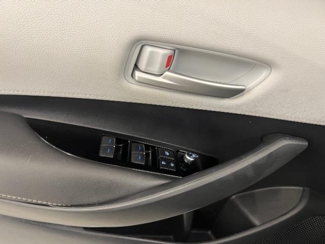 Toyota Corolla Hatchback XSE Manual (Natl) 2020