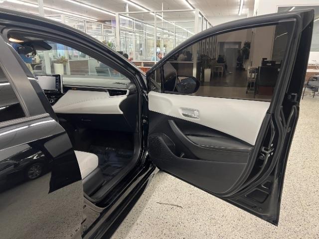 Toyota Corolla Hatchback XSE Manual (Natl) 2020