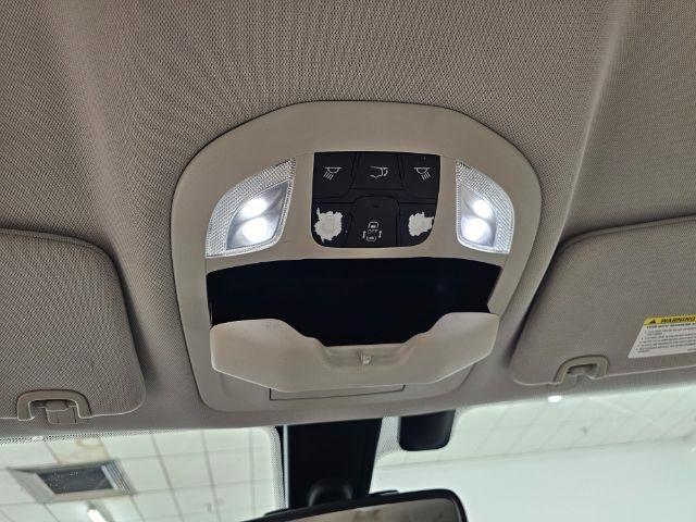 Chrysler Pacifica Touring-L FWD 2017