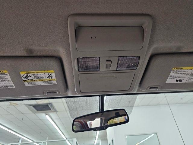 Nissan Frontier 4WD King Cab Auto SV 2016