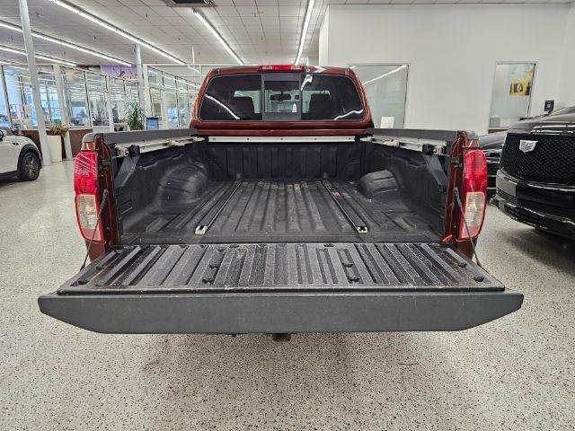 Nissan Frontier 4WD King Cab Auto SV 2016