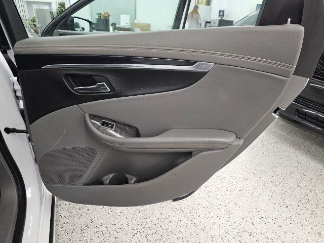 Chevrolet Impala 4dr Sdn LT w/1LT 2015