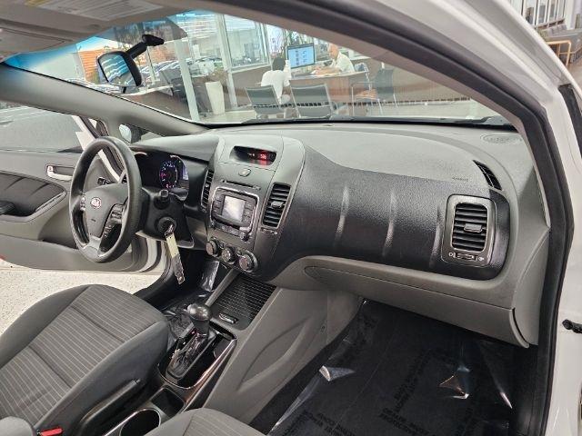 Kia Forte LX Auto 2017