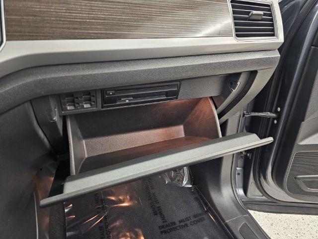 Volkswagen Atlas 3.6L V6 SE w/Technology 4MOTION 2019