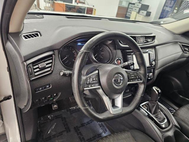 Nissan Rogue FWD SV 2020