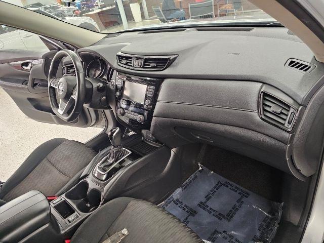 Nissan Rogue FWD SV 2020