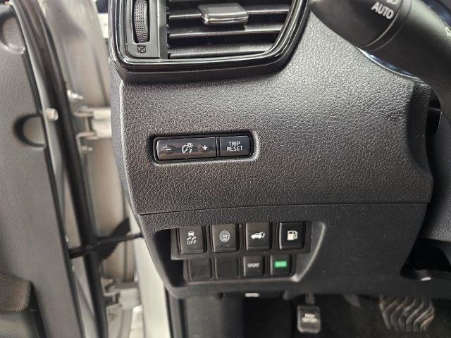 Nissan Rogue FWD SV 2020