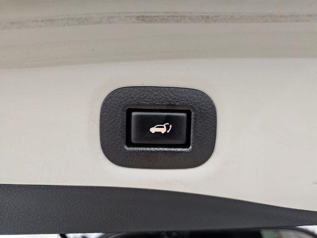 Nissan Rogue FWD SV 2020