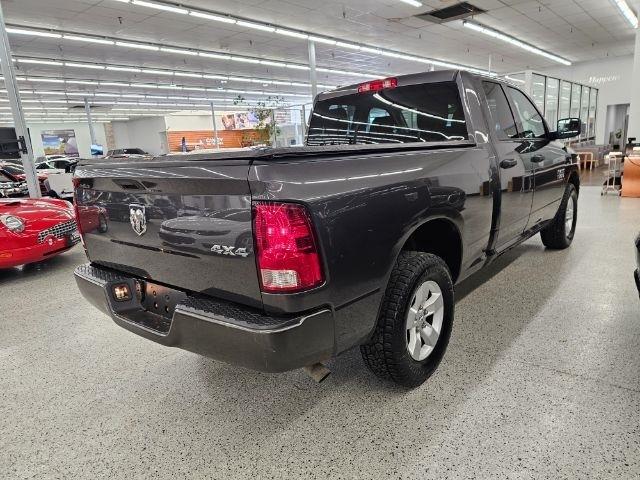 RAM 1500 Express 4x4 Quad Cab 6'4" Box 2018