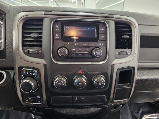 RAM 1500 Express 4x4 Quad Cab 6'4" Box 2018