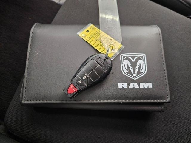 RAM 1500 Express 4x4 Quad Cab 6'4" Box 2018