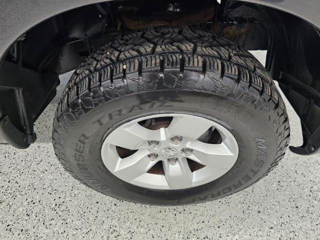 RAM 1500 Express 4x4 Quad Cab 6'4" Box 2018