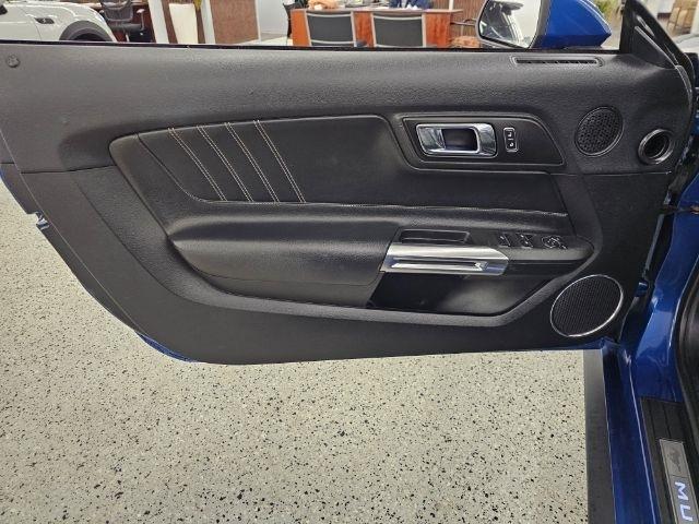 Ford Mustang EcoBoost Convertible 2022