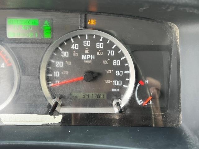 Isuzu NPR HD DSL REG AT 109" WB RED CAB IBT AIR PWL 2014