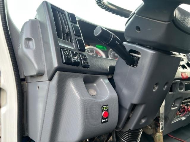 Isuzu NPR HD DSL REG AT 109" WB RED CAB IBT AIR PWL 2014