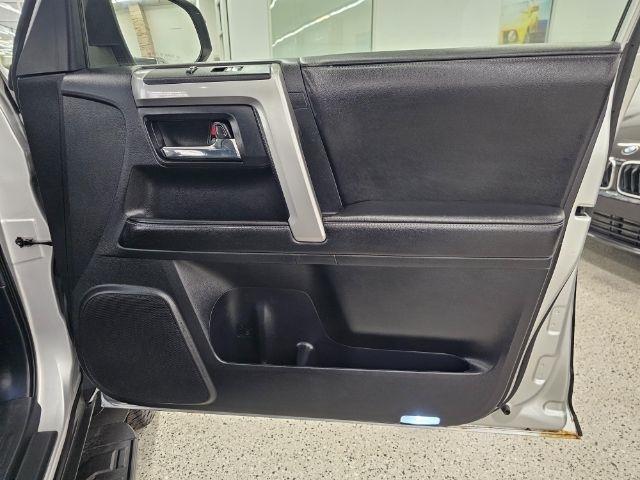 Toyota 4Runner 4WD 4dr V6 Trail Premium (Natl) 2015