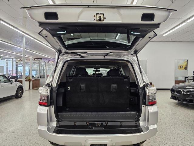 Toyota 4Runner 4WD 4dr V6 Trail Premium (Natl) 2015