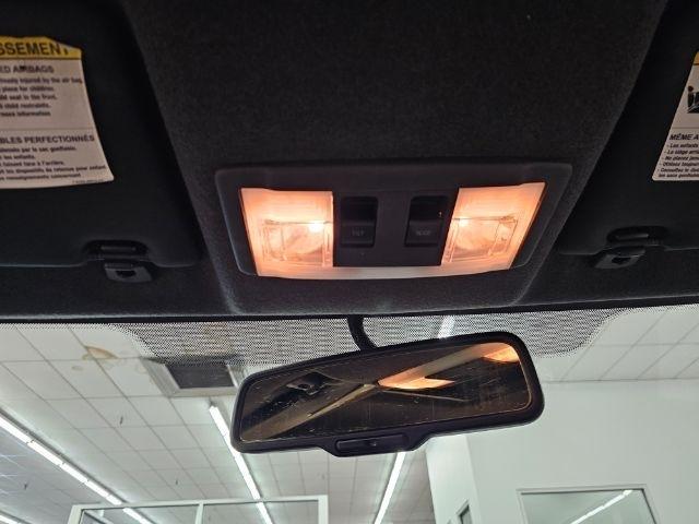 Ford Focus 4dr Sdn SE 2010